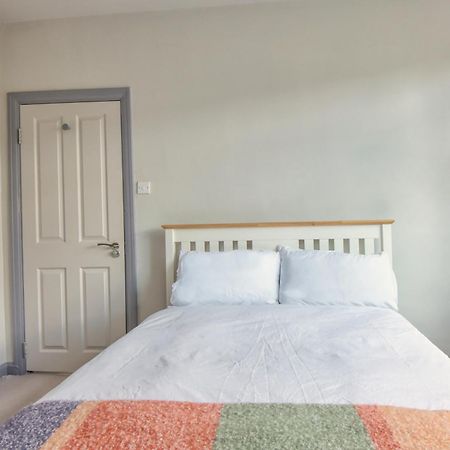 Spacious Double Room With Private Bathroom In Quiet Area Only 20 Min To Central London Streatham Vale Exterior photo